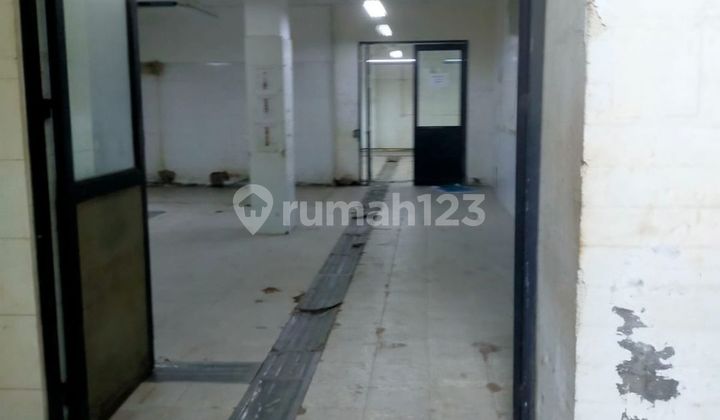 Rent / Sell Attached Shop House Grogol Suitable for Office, Restaurant, Gym, Very Strategic Location Rarely Available Rent / Sell Attached Shop House Grogol Suitable for Office, Restaurant, Gym, Very Strategic Location Rarely Available