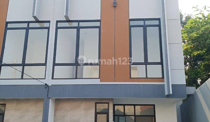 Dijual Rumah Cantik ,minimalis, 6 Km Ke Mrt Lebak Bulus 1