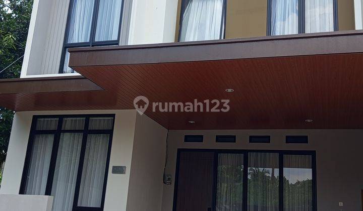 Rumah Baru Cluster Premium,, 2km Ke Mrt Lebak Bulus,sudah Shm ,rumah Mewah 2 Dan 3 Lantai Dengan Harga Terjangkau 2