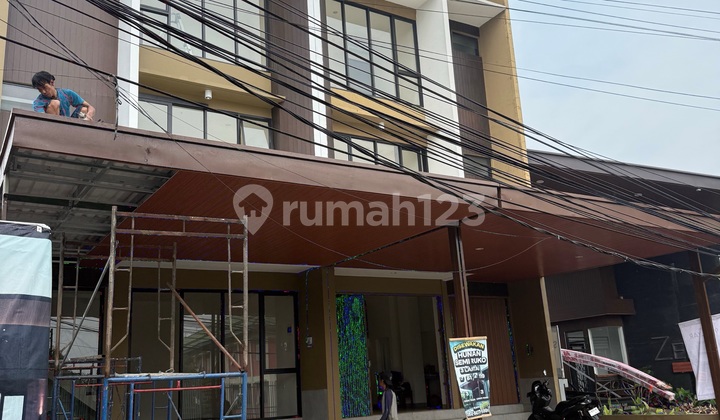 Rumah Cost Depan Cluster Premium Sudah Pecah Shm,Bis Custoom Layout, 2Km ke MRT Lebak Bulus Rumah Rumah Cost Depan Cluster Premium Sudah Pecah Shm,Bis Custoom Layout, 2Km ke MRT Lebak Bulus Rumah