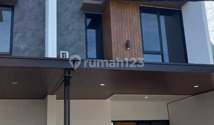 Rumah Cantik Modern .siap Huni 5km Ke Lebak Bulus Rumah Cantik Modern .siap Huni 5km Ke Lebak Bulus