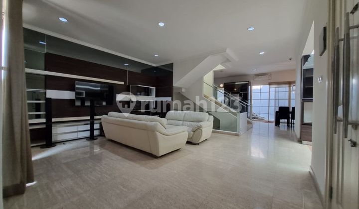 Dijual Rumah Sunter Mewah Siap Huni Furnished Row Jalan 3 Mobil 