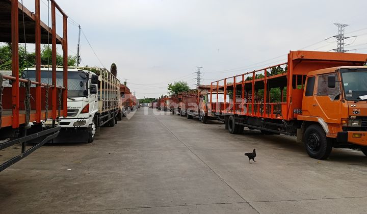 For Rent Land Good Location *Cakung District, Beside East Flood Canal Road (BKT)* East Jakarta, Near Harapan Indah Bekasi. Area 1.9 Hectares, Front Width 50 M* For Rent Land Good Location *Cakung District, Beside East Flood Canal Road (BKT)* East Jakarta, Near Harapan Indah Bekasi. Area 1.9 Hectares, Front Width 50 M*