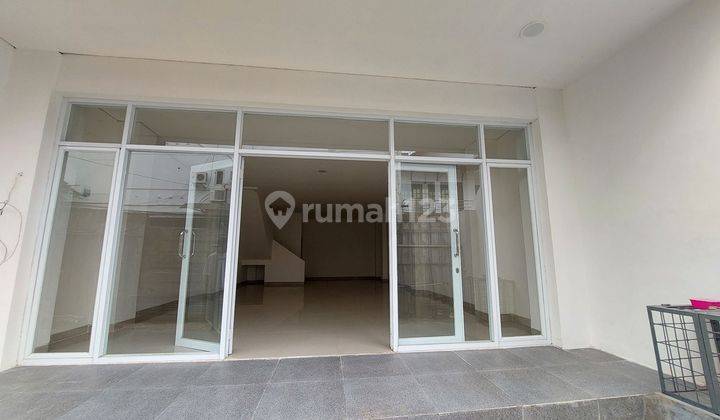 Jual 2 Unit Ruko Komersial 4 Lantai Ruko Bagus Siap Huni Cocok Untuk Kantor, Restaurant Dll 

tebet Barat , Jakarta Selatan  2