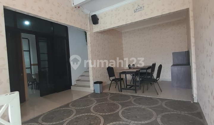Rent / Sell Pondok Kopi House - East Jakarta (Suitable for Business, Office, and Residence), Close to Train Station, Market, Hospital, Market, Toll Road, Good Strategic Location