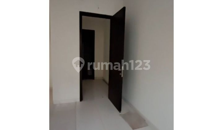 3-Story Ready-to-Occupy House in BSD City – Whelford Cluster, Affordable Price!