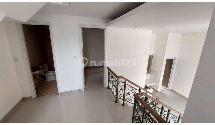  2man Ekclusif Gading Serpong Dibawah Harga Pasar 3 Kamar Karelia 1