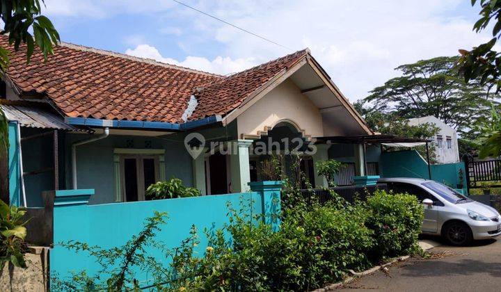 Rumah Terawat Siap Huni Di Komplek Margahayu Raya Buah Batu Bandung  1