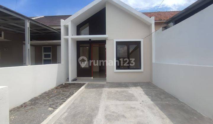 Rumah Baru Minimalis Di Cisaranten Kulon Arcamanik 1