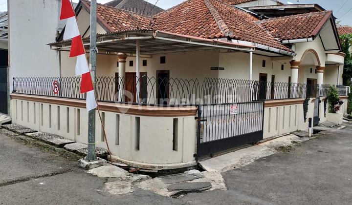 Rumah Siap Huni Strategis Akses Jalan 2 Mobil Di Antapani