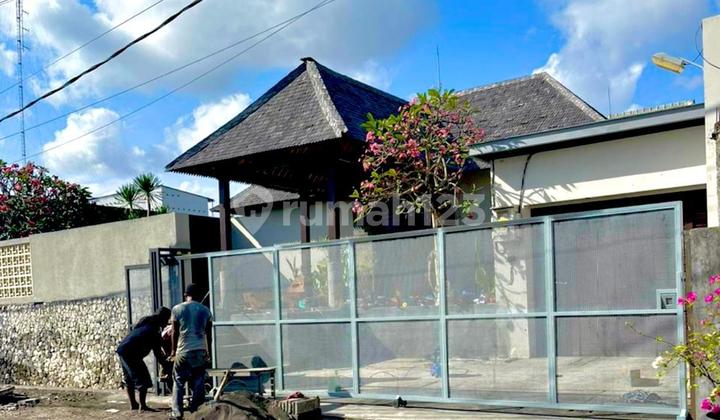 Villa Mewah Full Furnish Ada Kolam Renang Di Kuta Badung Bali