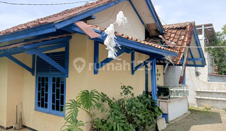 Rumah dengan Halaman Luas di Walagri Mulya Ujung Berung