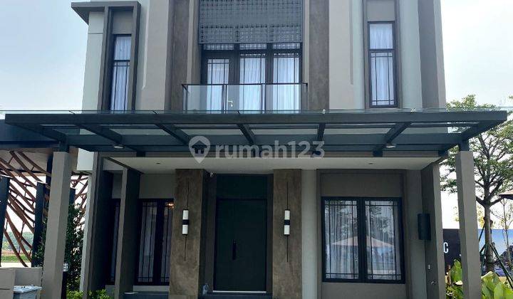 Rumah 3 Lantai Semi Furnished di Gading Serpong, Tangerang 2