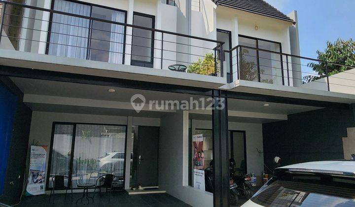 Rumah Baru 3 Lantai SHM Bintaro mulai dari 1.680 M 1