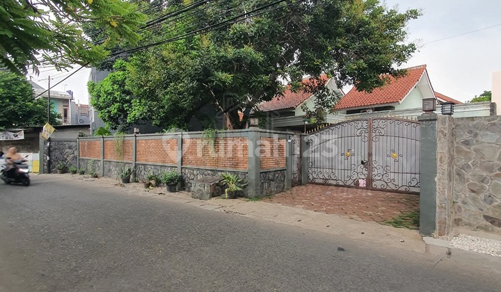 Rumah Dijual di Krukut, Limo, Cinere Dengan Lokasi Strategis 2
