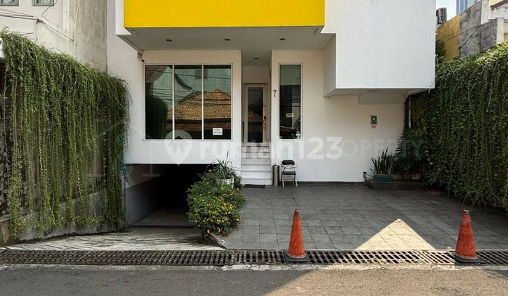 3-Story Boarding House with 20 Rooms in Setiabudi, South Jakarta. 2