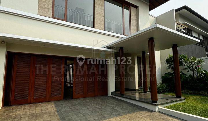 Disewakan Rumah Mewah 2 Lantai Private Pool Kawasan Prime Cipete 2