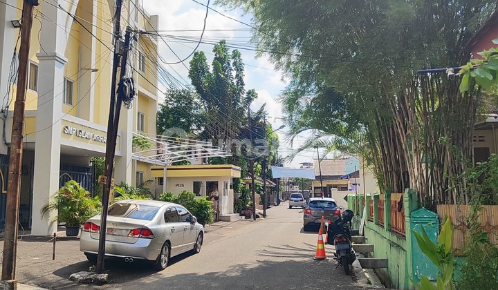 Rumah Komplek Pondok Bambu Jakarta Timur Dalam Komplek 