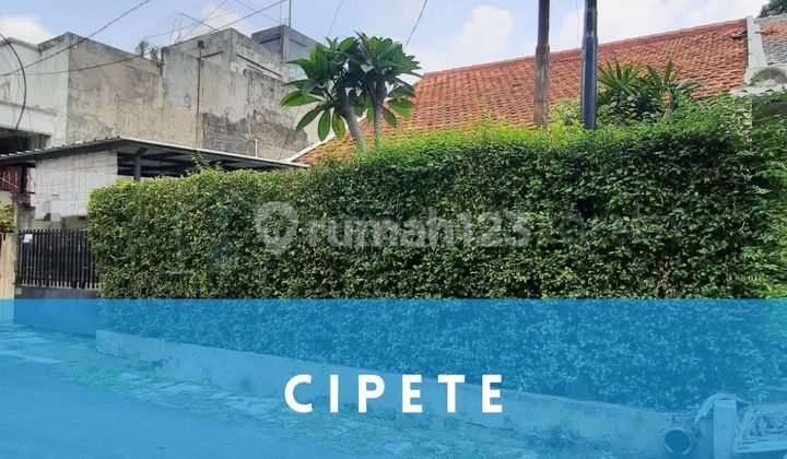 Old House for Sale, Land Measurement in Cipete, Fits 2 Cars