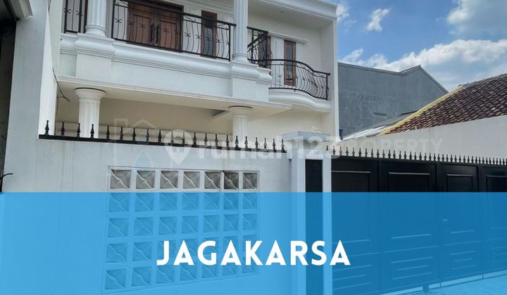 Ruma Modern 2 Lantai Harga Murah di Jagakarsa