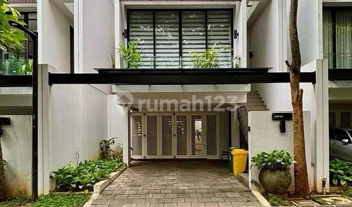 Serenia Hill Quantum Semi-Furnished House Rarely Available. 2