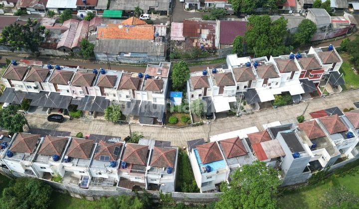 Jual Cepat Rumah Townhouse Dijual di Rempoa Bintaro Dengan Lingkungan Nyaman