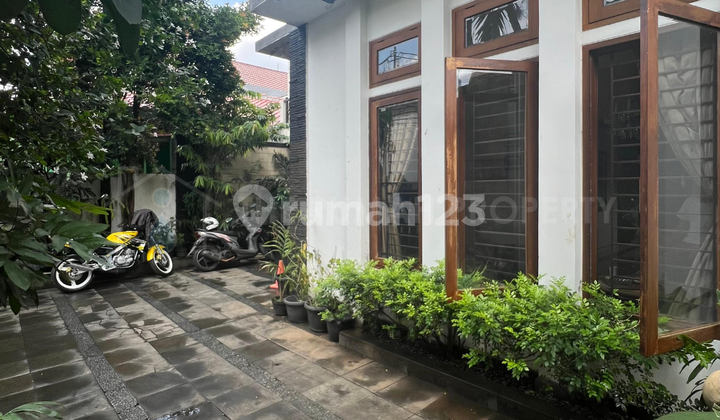 Jual Cepat Rumah Senopati Area Kebayoran Baru Cocok Untuk Dijadikan Kostan 2