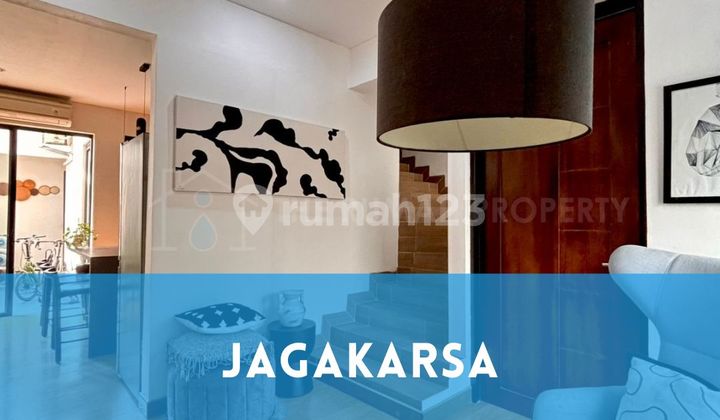 Rumah Bagus Semi Furnished Dalam Cluster di Jagakarsa Rumah Bagus Semi Furnished Dalam Cluster di Jagakarsa