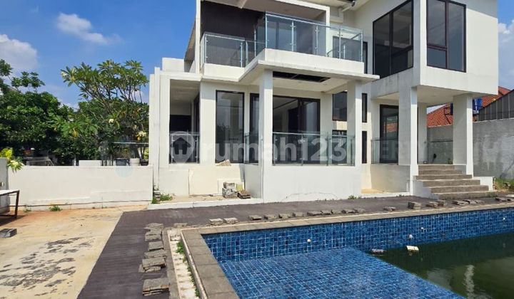 Rumah Private Pool Dalam Cluster di Cilandak Margasatwa Akses Mudah Dekat ke Sekolah Internasional 2