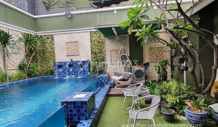 Rumah Modern Minimalis 2 Lantai With Pool di Komplek Mpr Cilandak 2