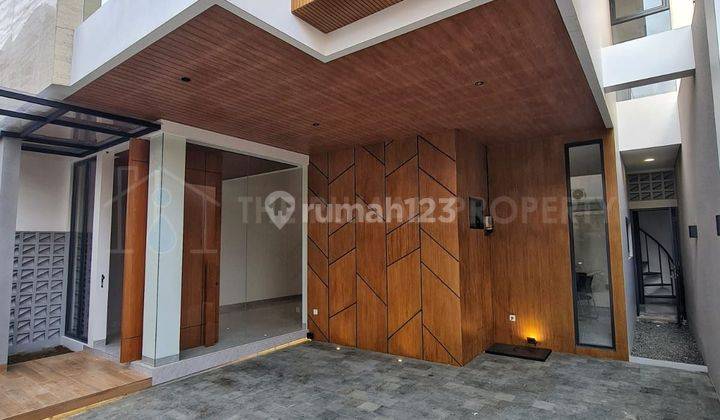 Rumah Rapi Modern Minimalis Layout Cantik Dan Lapang 2