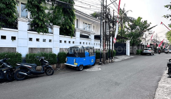 Rumah Mewah 2 Lantai With Pool Kawasan Prime Cipete Kemang 2