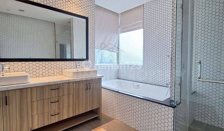 Disewakan Apartemen Capital Residence 3 BR Private Lift High Floor 2