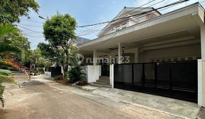 Rumah Dijual di Bintaro 2 Lantai With Pool, Dalam Komplek Layout Lapang 1