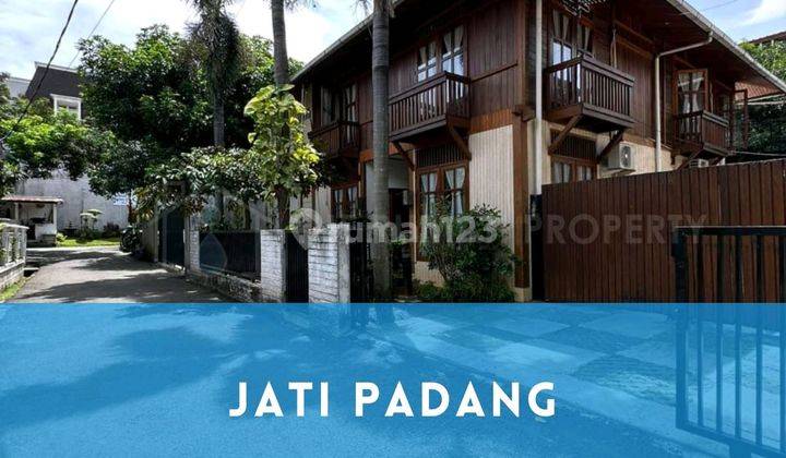 Rumah Murah Terawat 2 Lantai Full Furnished Jati Padang Jaksel 1