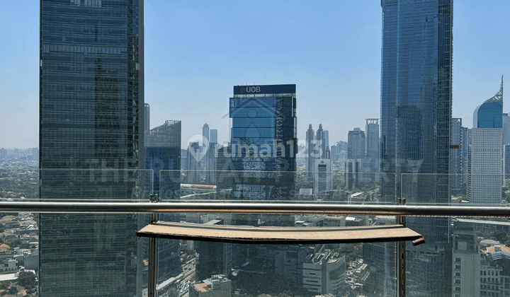 Disewakan Apartemen Kempinski 2 BR Private Lift Best View City 2