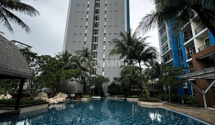 Jarang Ada Apartemen Hampton Park 2 BR Murah Middle Floor, Kondisi Terawat 1