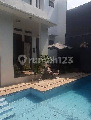 Rumah Modern Minimalis Dekat High Scope Dan Tol Desari Cilandak Jaksel 2