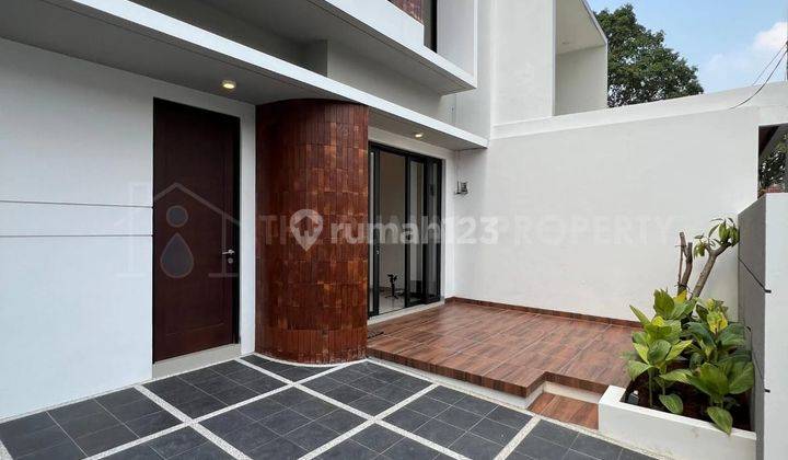 Rumah Modern 2 Lantai Graha Raya Bintaro Tangerang Selatan 2