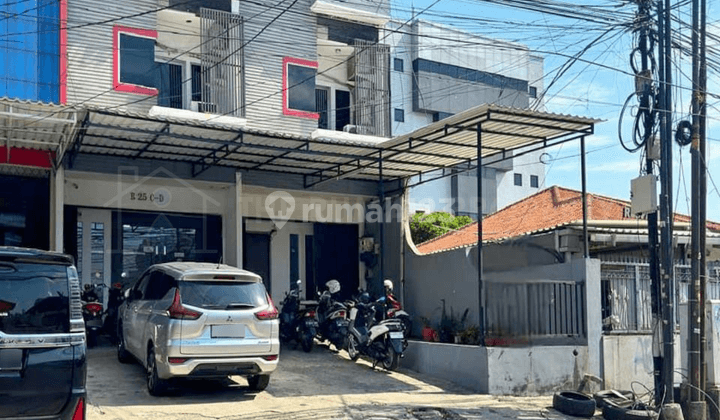 Ruko 2 Lantai Ada Rooftop Mampang Prapatan Jakarta Selatan 2