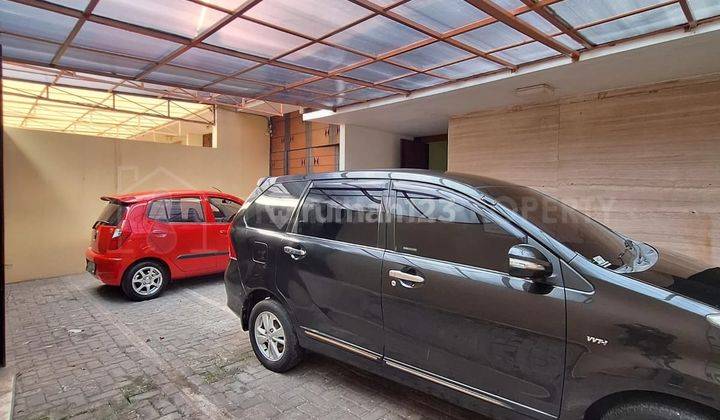 Rumah Siap Huni Private Pool Pinggir Jlaan Lebak Bulus Jakarta 2