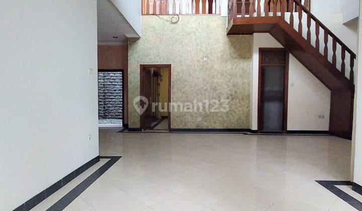 Jual Rumah Siap Huni Dalam Komplek Asri Dan Nyaman di Pondok Gede 1