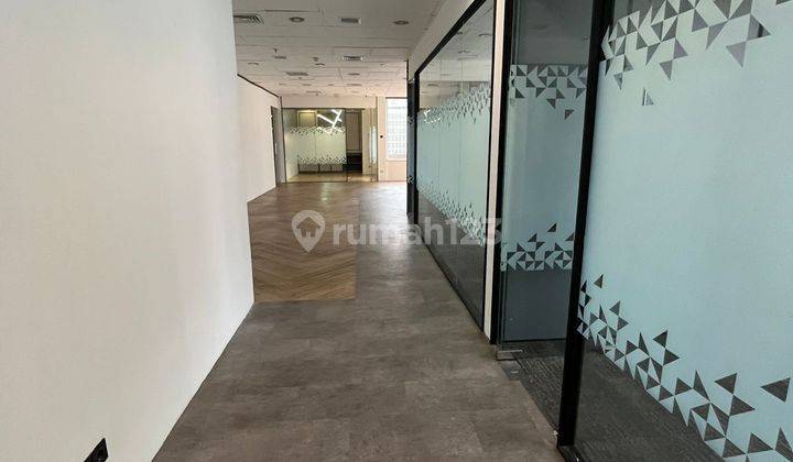 Disewakan Office Space Luas di Menara Sudirman Jakarta Selatan 1