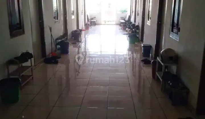 Rumah 2 Lantai Bagus Unfurnished SHM di Koja Jakarta Utara 2