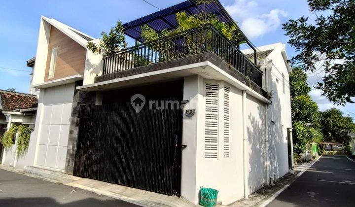 Rumah Minimalis Modern Fully Furnished Siap Huni Area Gentan Solo 2