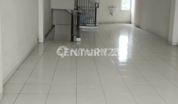 Ruko 3.5 Lantai Lokasi Strategis Di Jl. Imam Bonjol Tangerang