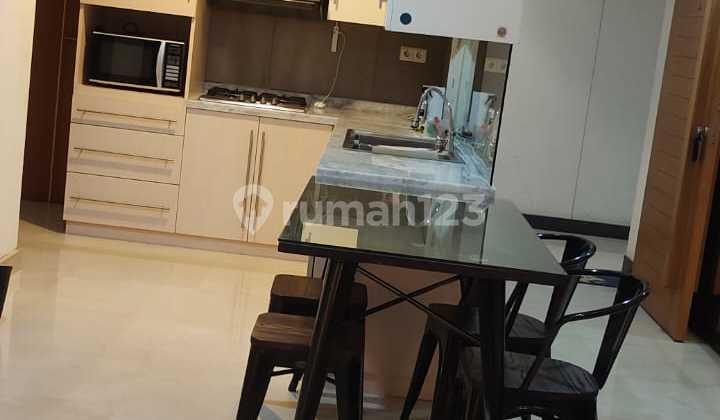 Apartemen The Summit 3 BR Di Kelapa Gading **