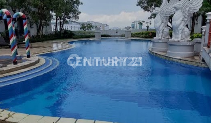 Apartemen 3BR Frenchwalk MOI  Kelapa Gading Paris Garden