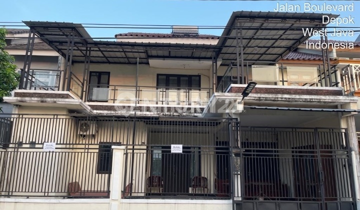 Rumah Nyaman Dipinggir Jalan Besar Di DEPOK.ed