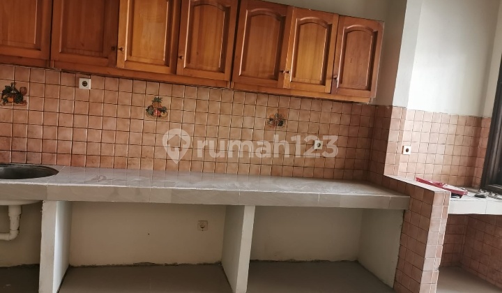 Rumah Siap Huni DI KELAPA GADING